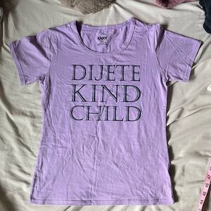 Ideal Purple Kids Shirt that translates to “Child” in Serbi-Croatian & German